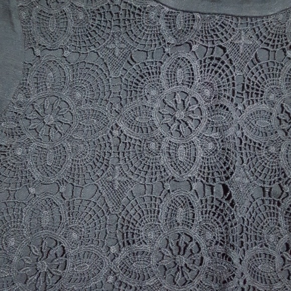 J. CREW Lace Top - Size M - Picture 2 of 3